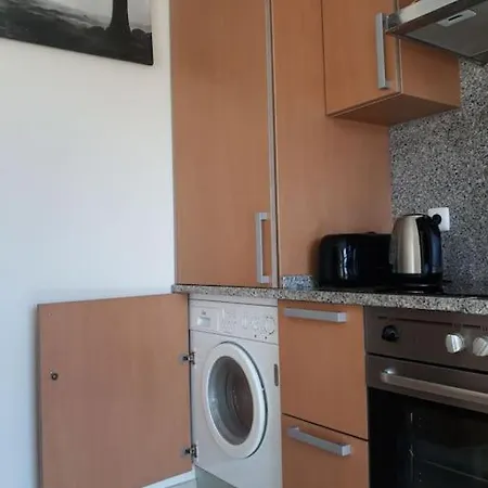 T1 60 Sq M For Rent Next To The Bay Lejlighed *